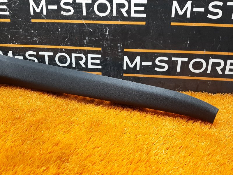 Накладка на порог салона, 440 рублей, Красноярск