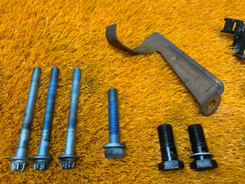 Болты и гайки ДВС, 640 рублей, Красноярск