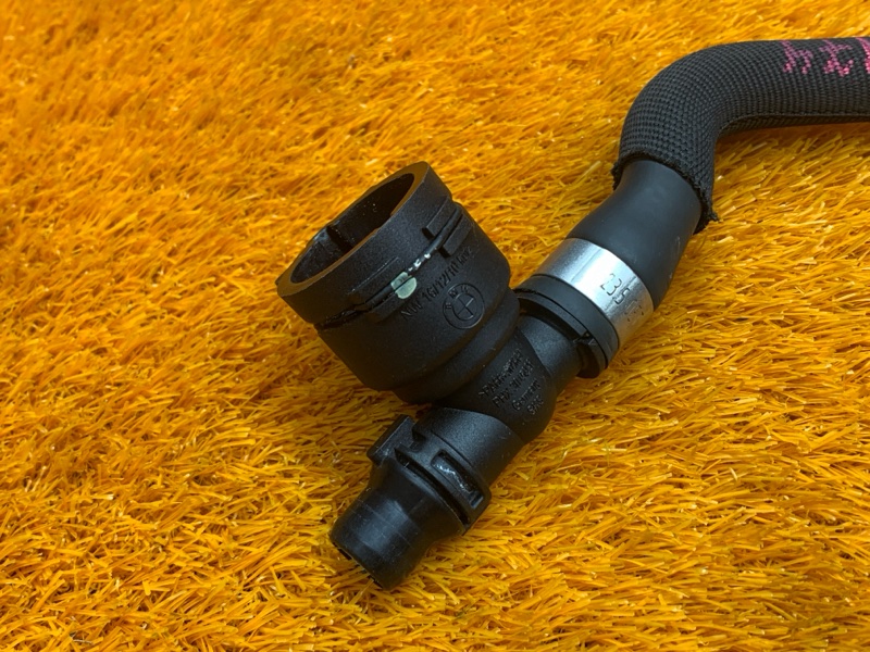 Патрубок системы охлаждения, 1600 рублей, Красноярск