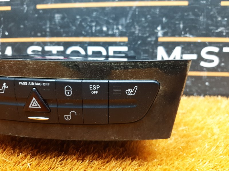 Блок кнопок (подогрев сидений), 900 рублей, Красноярск