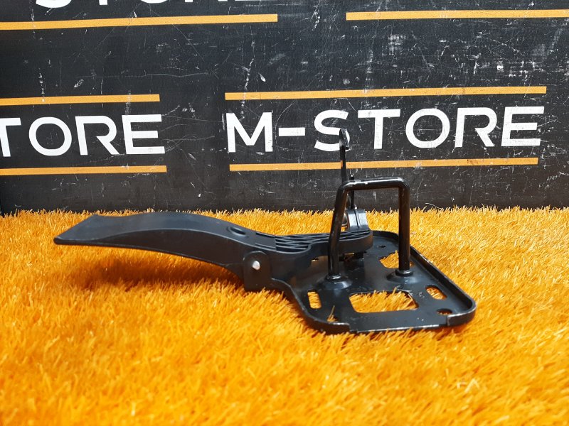 замок капота, 500 рублей, Красноярск