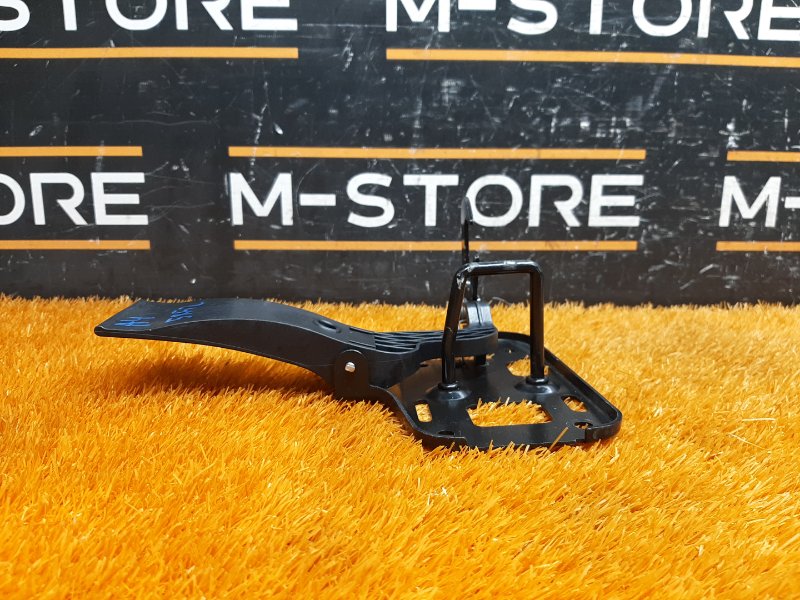 замок капота, 500 рублей, Красноярск