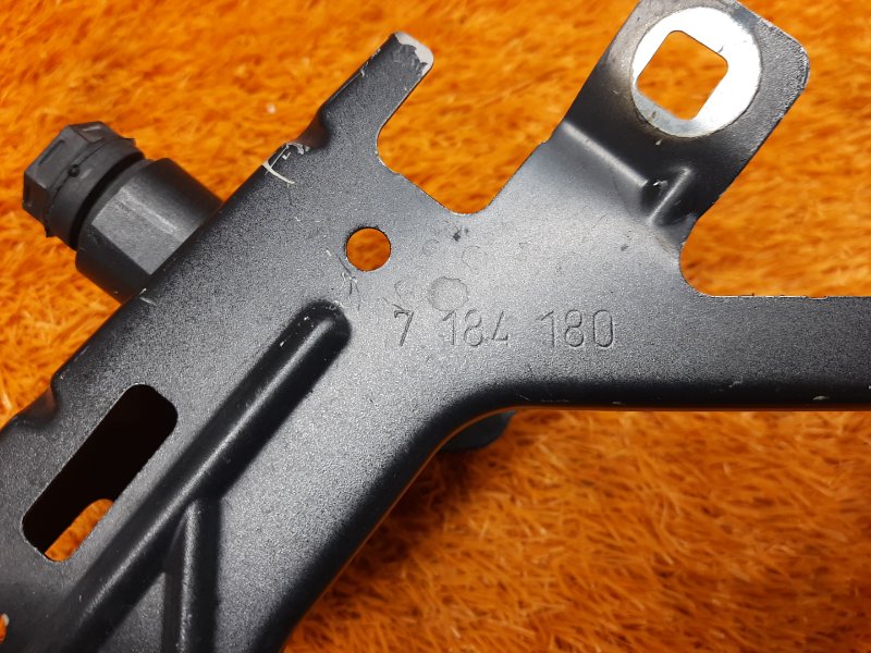 крепление крыла, 870 рублей, Красноярск