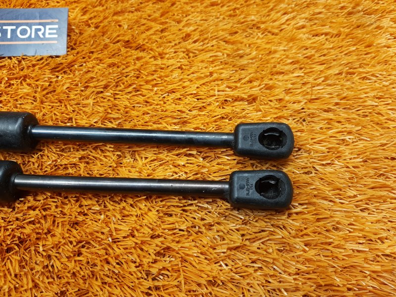 амортизатор капота, 900 рублей, Красноярск