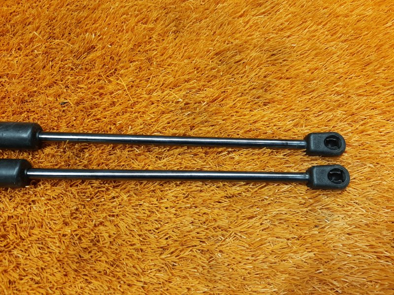 амортизатор багажника, 600 рублей, Красноярск