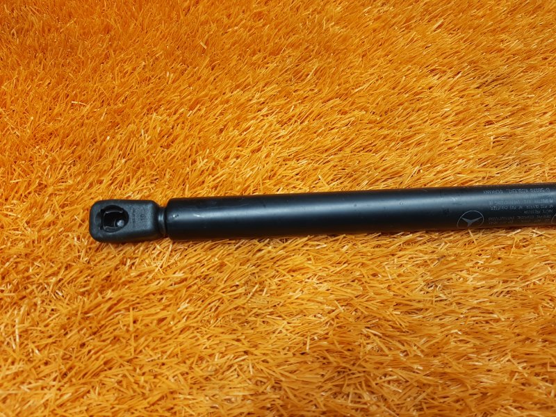 амортизатор капота, 500 рублей, Красноярск