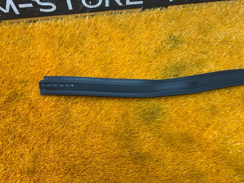 Уплотнитель капота, 800 рублей, Красноярск