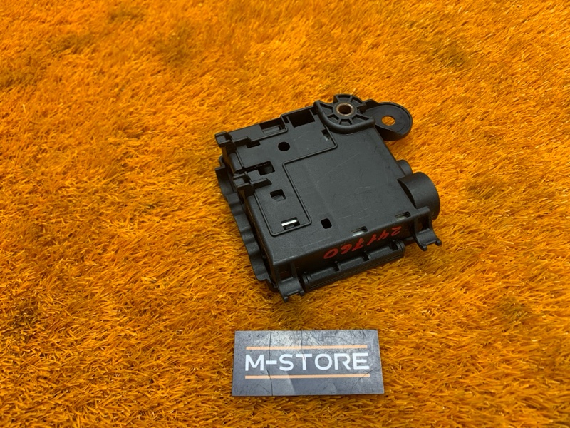 Клемма аккумулятора плюс, 400 рублей, Красноярск