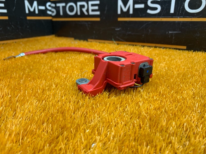 Клемма аккумулятора плюс, 2000 рублей, Красноярск