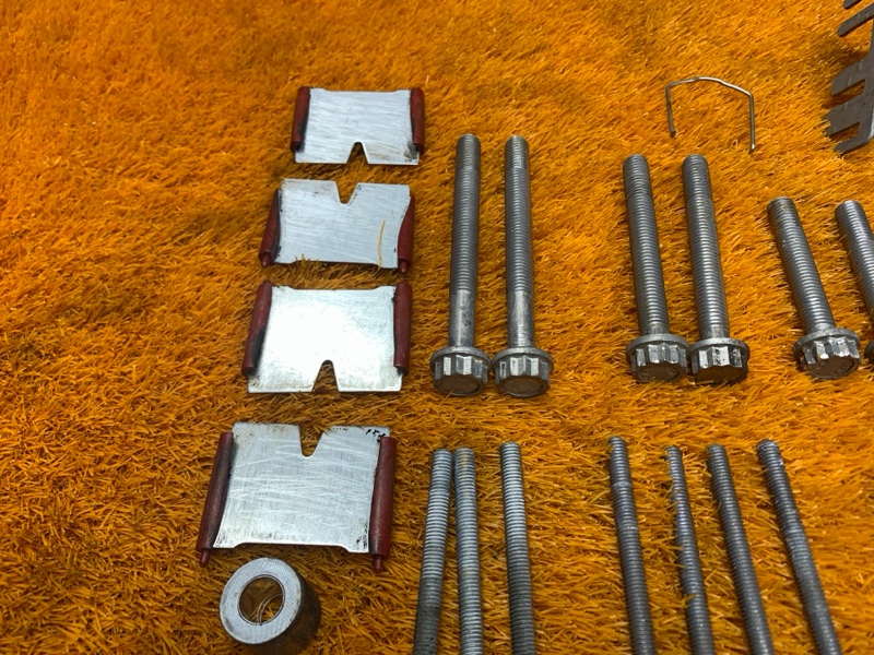 Болты и гайки ДВС, 950 рублей, Красноярск