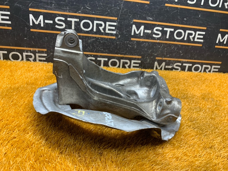 кулак поворотный, 4260 рублей, Красноярск