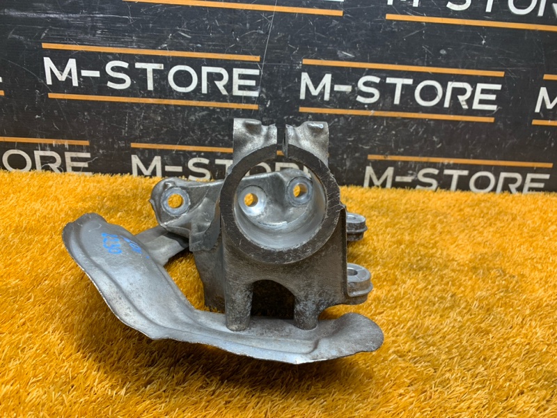 кулак поворотный, 4260 рублей, Красноярск