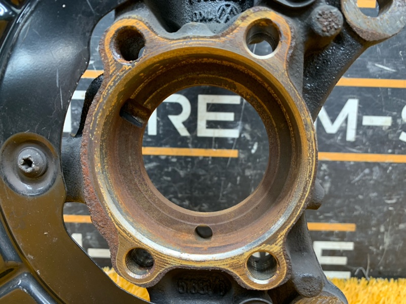 кулак поворотный, 1300 рублей, Красноярск