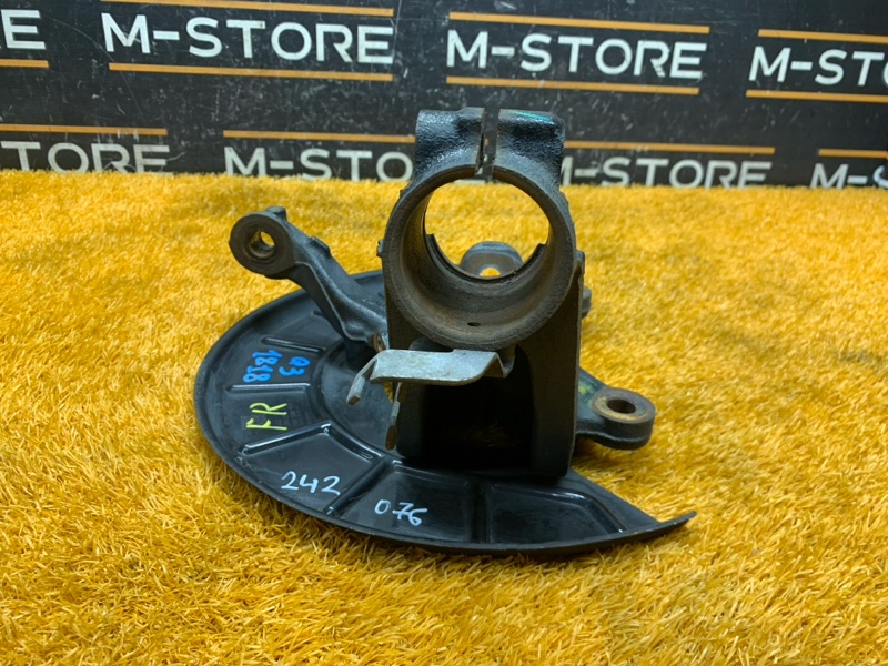 кулак поворотный, 1300 рублей, Красноярск