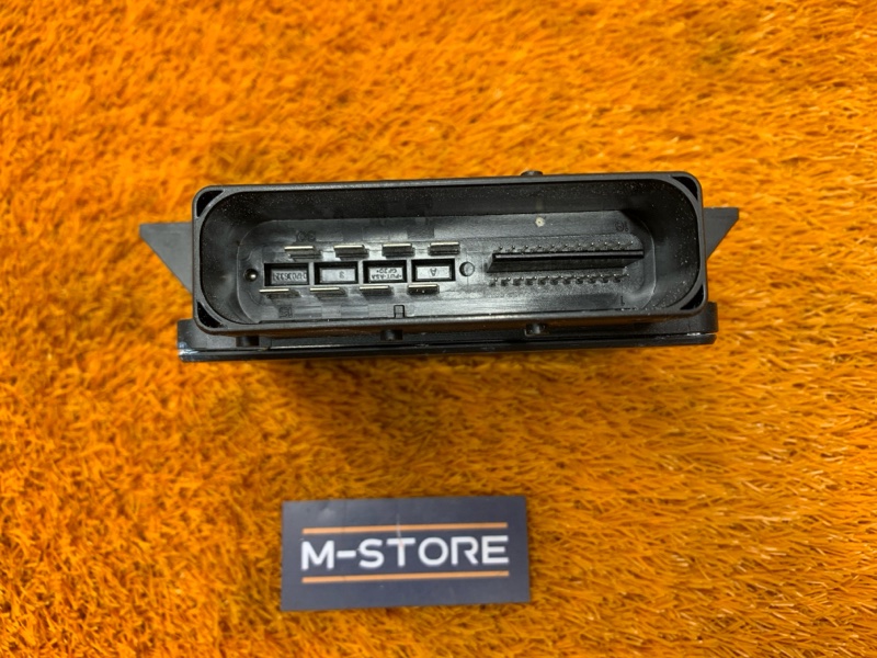 Блок управления стояночным тормозом, 500 рублей, Красноярск