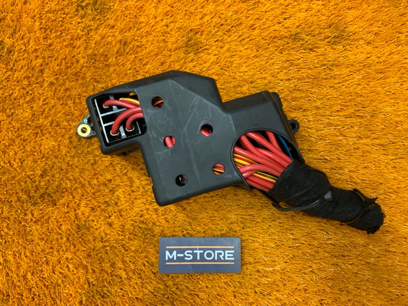 блок предохранителей, 400 рублей, Красноярск