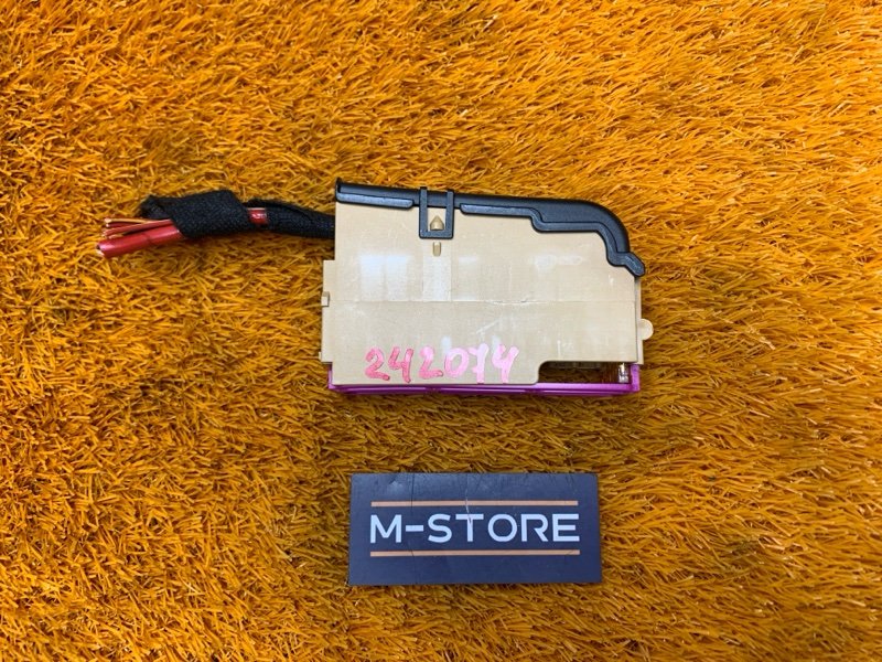 блок предохранителей, 700 рублей, Красноярск