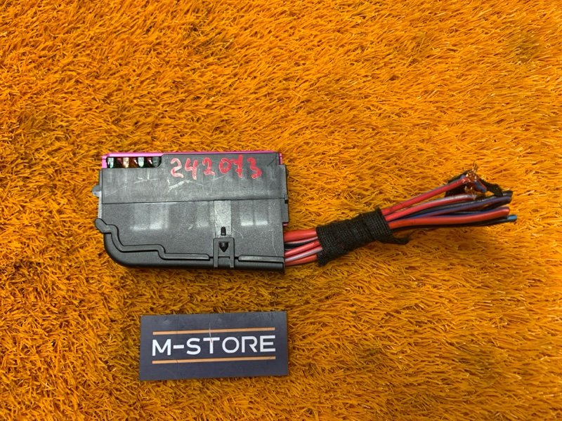 блок предохранителей, 700 рублей, Красноярск