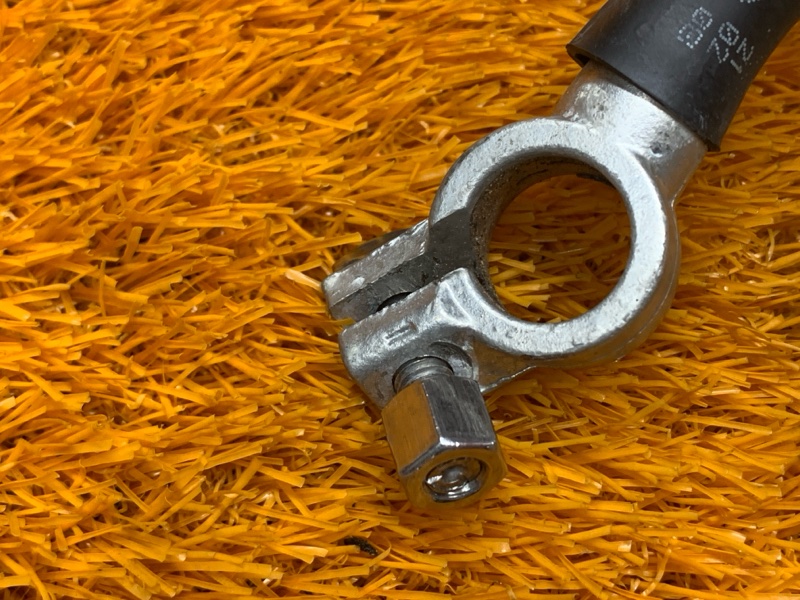 Клемма аккумулятора минус, 200 рублей, Красноярск