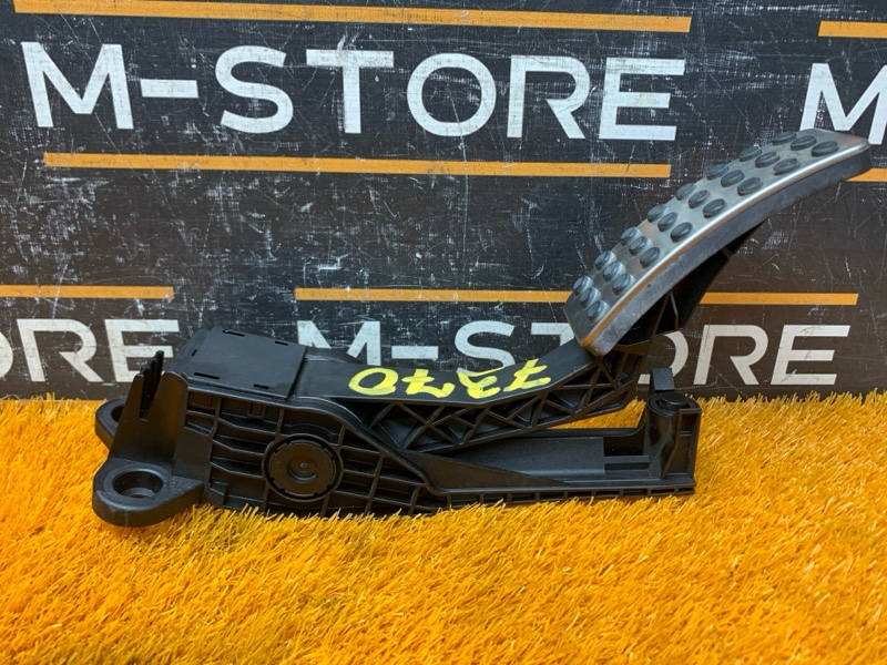 педаль газа, 950 рублей, Красноярск