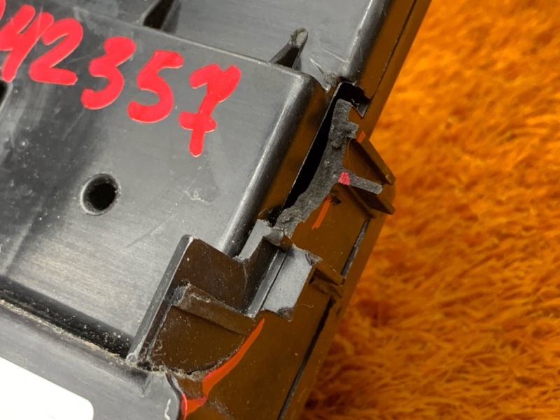 блок предохранителей, 500 рублей, Красноярск