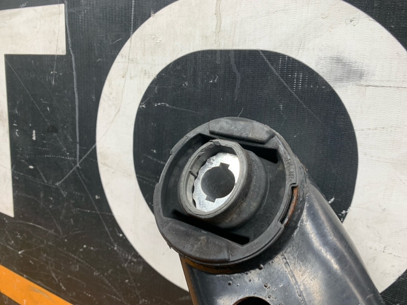 Балка поперечная (подрамник), 1850 рублей, Красноярск