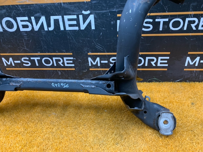 Балка поперечная (подрамник), 1850 рублей, Красноярск