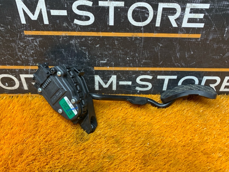 педаль газа, 400 рублей, Красноярск