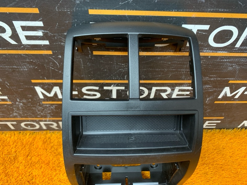 Накладка подлокотника, 500 рублей, Красноярск