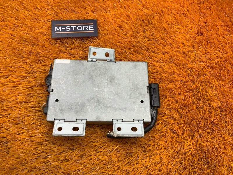 Блок управления магнитолой, 500 рублей, Красноярск