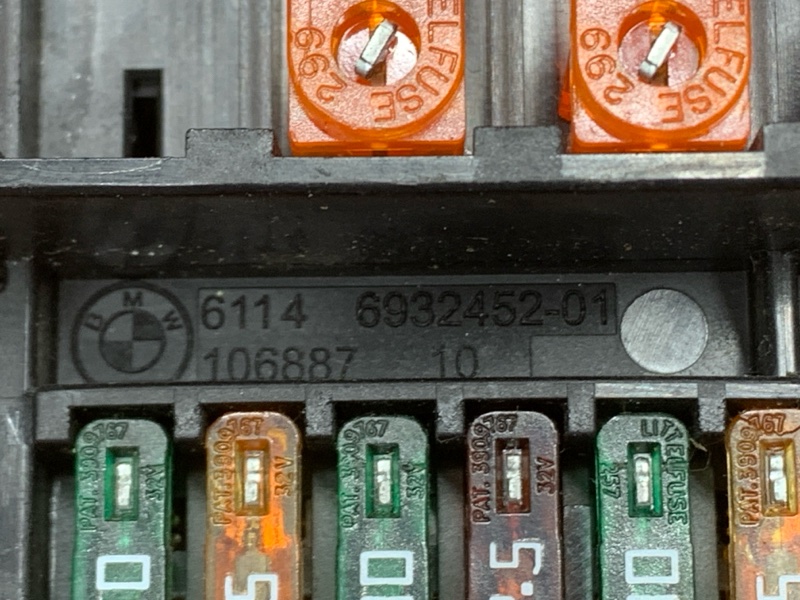 блок предохранителей, 400 рублей, Красноярск