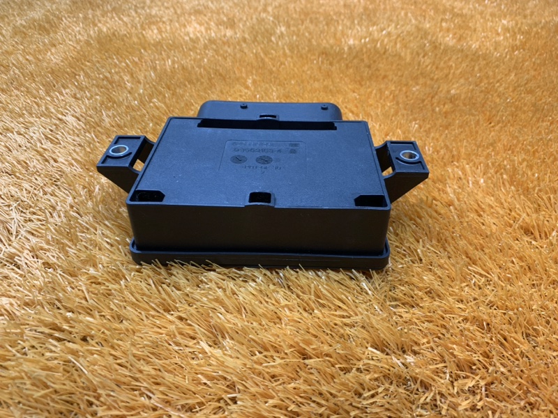 Блок управления стояночным тормозом, 1000 рублей, Красноярск