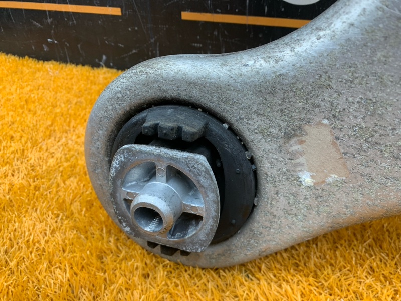 Балка поперечная (подрамник), 1700 рублей, Красноярск