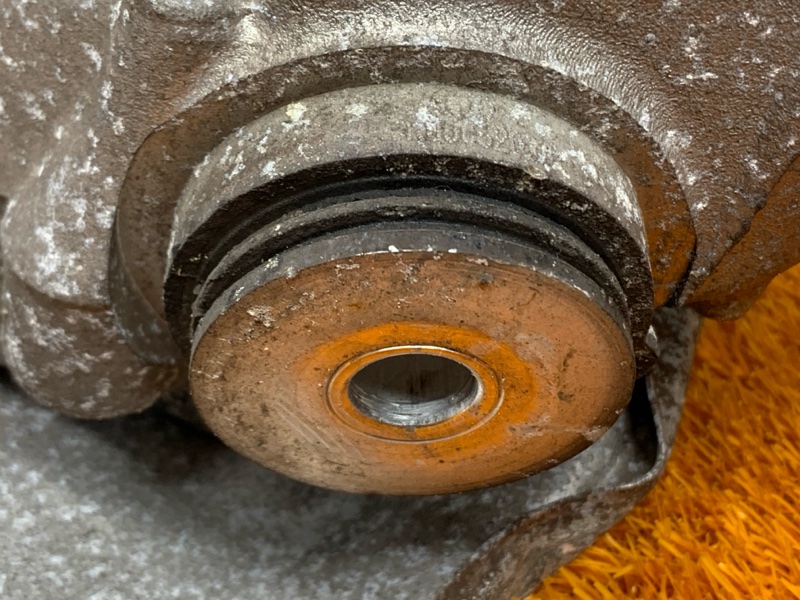 кулак поворотный, 1550 рублей, Красноярск