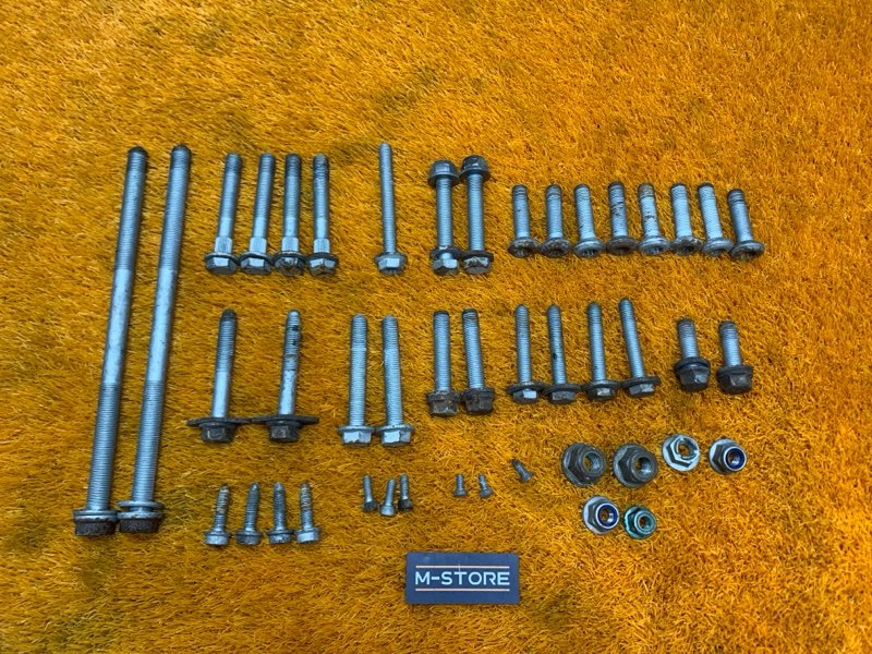 Болты и гайки задней подвески, 640 рублей, Красноярск