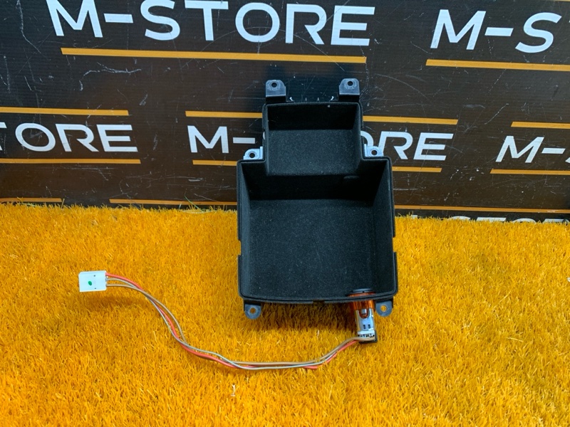 Бардачок в центральную консоль, 610 рублей, Красноярск