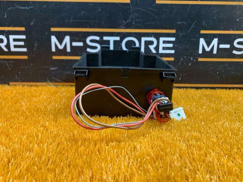 Бардачок в центральную консоль, 610 рублей, Красноярск