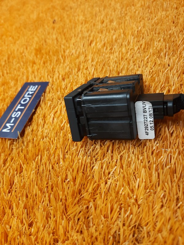 Кнопка бортового компьютера, 250 рублей, Красноярск