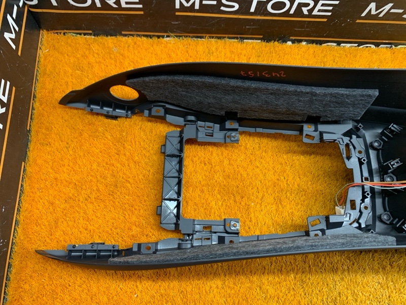 подлокотник, 3550 рублей, Красноярск