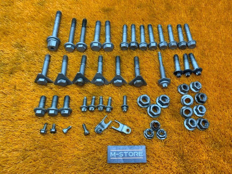 Болты и гайки задней подвески, 560 рублей, Красноярск