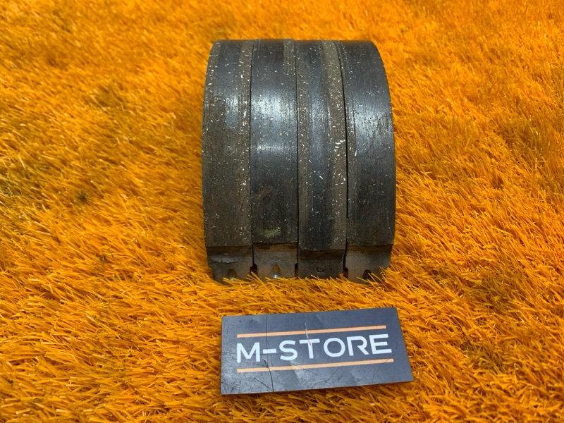 Колодки ручника, 500 рублей, Красноярск