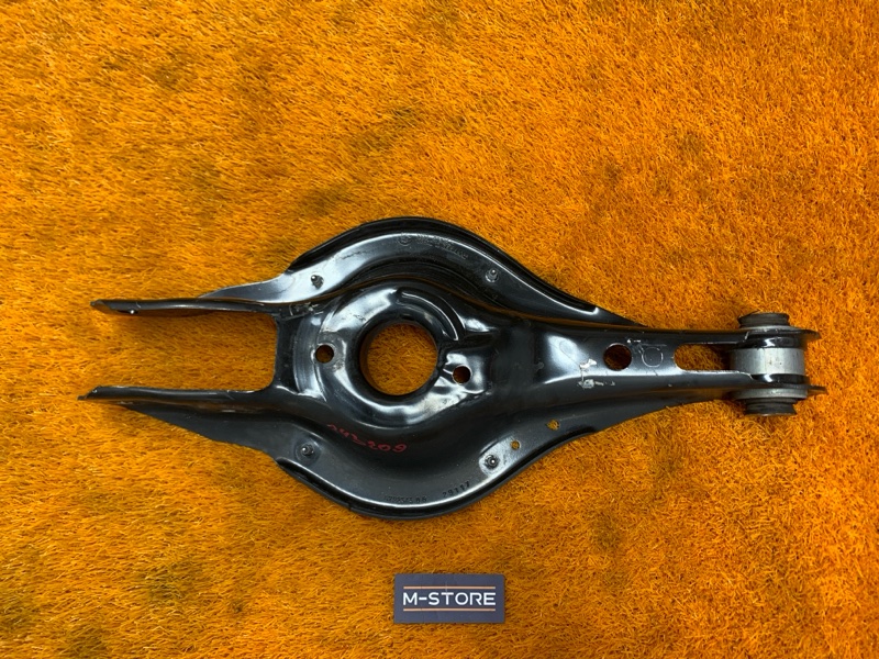 Рычаг подвески нижний, 1400 рублей, Красноярск