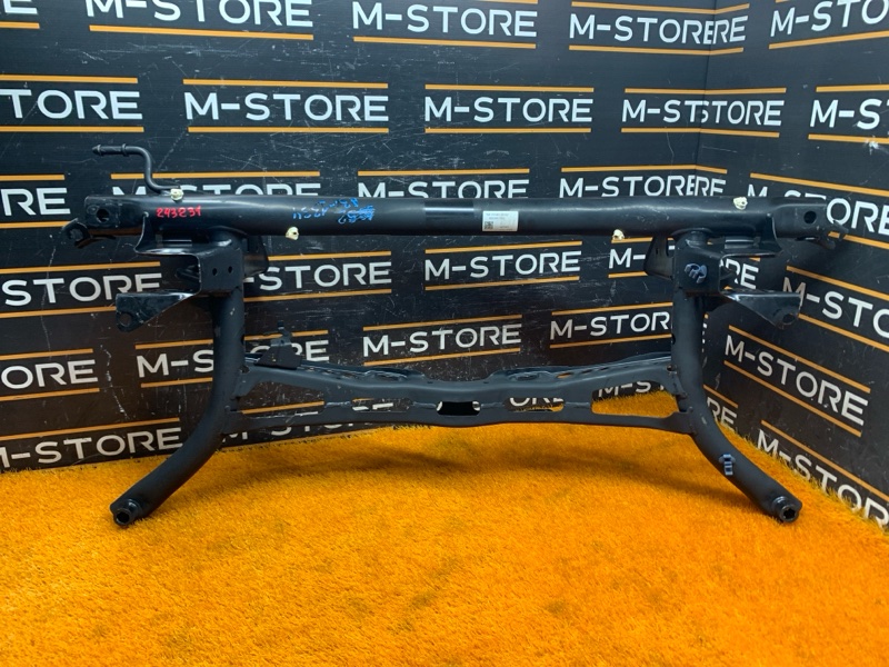 Балка поперечная (подрамник), 5400 рублей, Красноярск