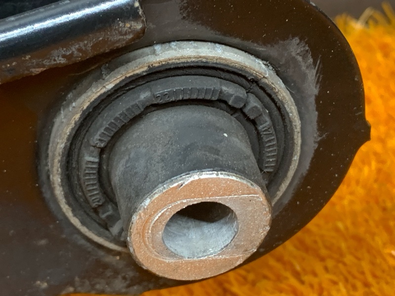 Рычаг подвески нижний, 1500 рублей, Красноярск