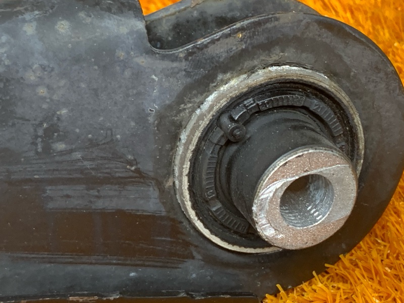 Рычаг подвески нижний, 1500 рублей, Красноярск