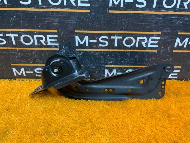 Рычаг подвески нижний, 1000 рублей, Красноярск