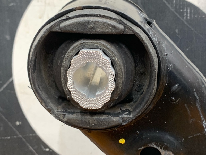 Балка поперечная (подрамник), 1500 рублей, Красноярск