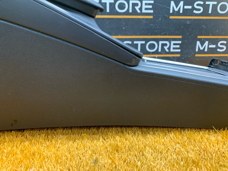 подлокотник, 17710 рублей, Красноярск