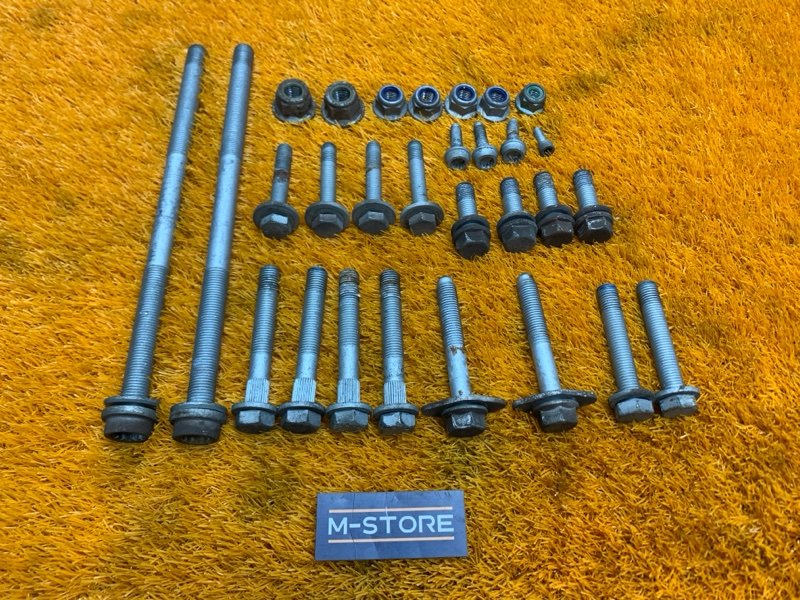 Болты и гайки задней подвески, 700 рублей, Красноярск