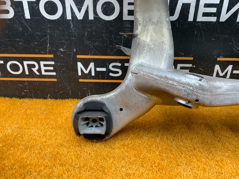 Балка поперечная (подрамник), 1700 рублей, Красноярск